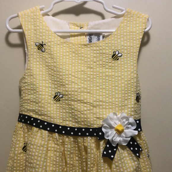 Counting Daisy’s Yellow/Black theme Bumblebee dress w/waist tie - Picture 2 of 10